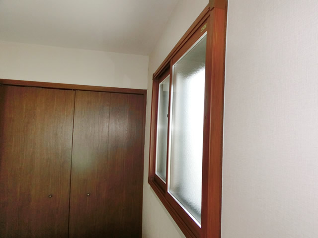 窓の防音対策　ＬＩＸＩＬ内窓インプラス　名古屋市港区